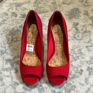 Red Christian Siriano heals